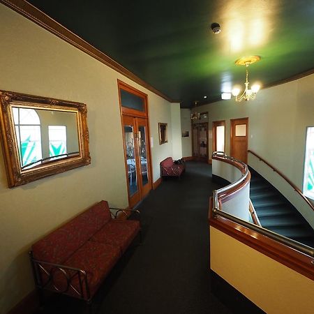 Whakatane Hotel Exterior photo