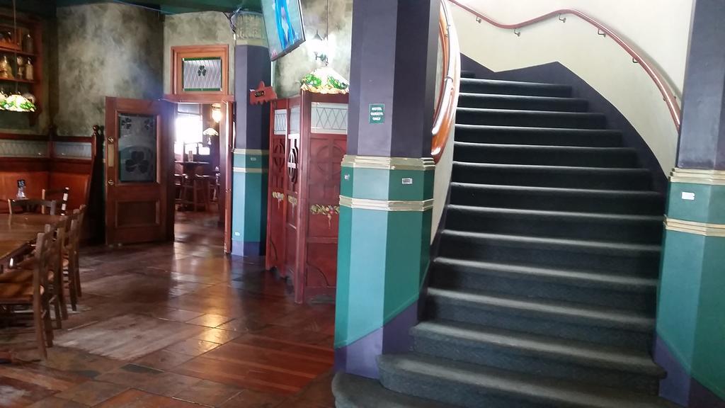 Whakatane Hotel Exterior photo