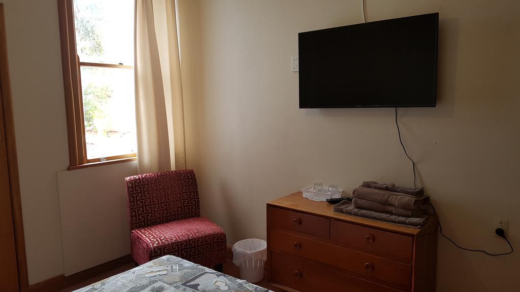 Whakatane Hotel Exterior photo